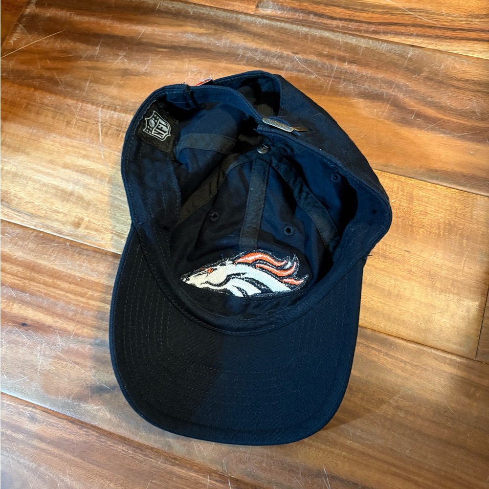 🧢 Denver Broncos NFL Adjustable Baseball Cap – Navy Blue (A3) - Picture 2 of 4